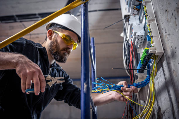 Professional Electrician in Garyville, LA